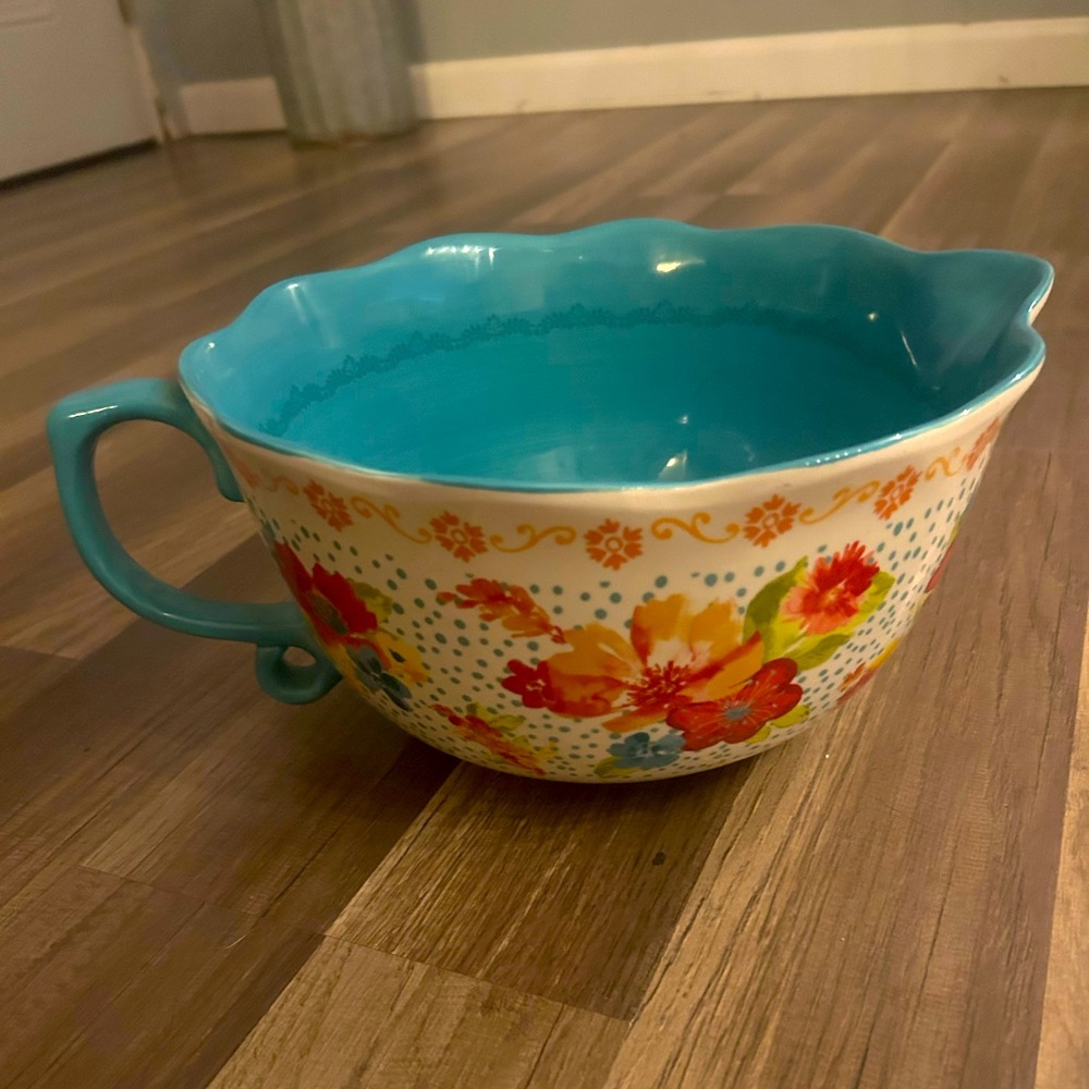 Pioneer Woman Mixing Bowl
